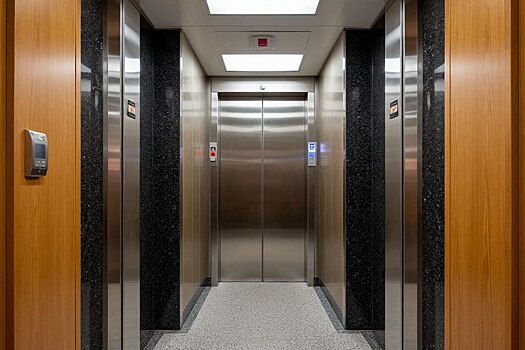 В Черкесске установили лифтовое оборудование с фиктивной технической экспертизой