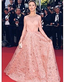 Виктория Боня исполнила мечту с плаката желаний