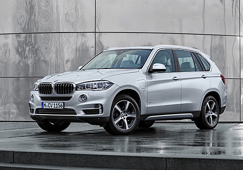 Названы официальные сроки появления BMW X5 нового поколения