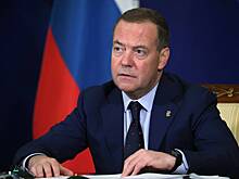 Медведев призвал использовать «одно известное оружие» противников России