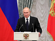 Путин наградил лауреатов премии для молодых ученых