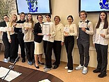 Хабаровские школьницы блеснули знанием французского языка