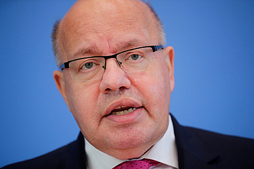 Два немецких министра за один день самоизолировались из-за коронавируса