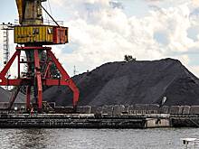 Поставки российского угля за рубеж упали