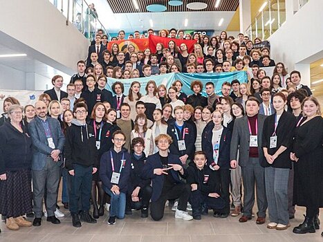 Школьники Москвы завоевали 108 дипломов на олимпиаде по испанскому языку и истории