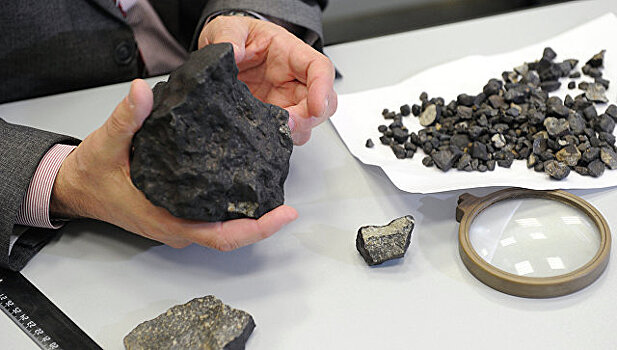 Челябинский метеорит пять лет спустя: как "небесный" гость прославил город