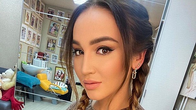 Губерниев довел до слез Бузову в прямом эфире: видео