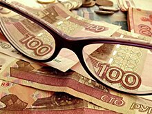 Рубль обновил пятинедельный максимум к доллару