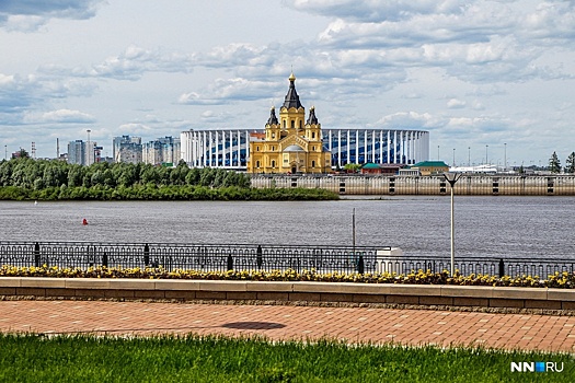 На Стрелке или Комсомолке? Мнения нижегородцев о ледовом дворце разделились поровну
