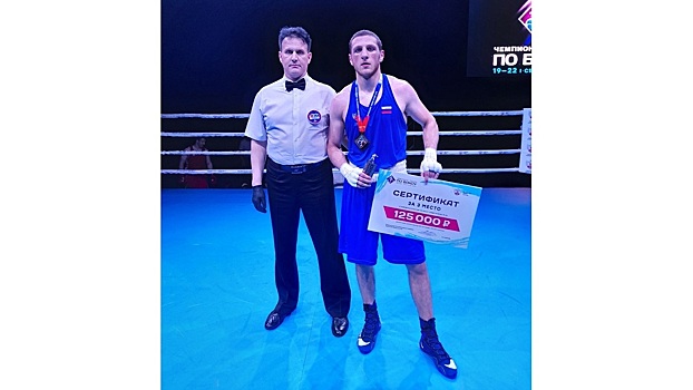 Вологжанин Дмитрий Поляк занял третье место на молодежном чемпионате России по боксу
