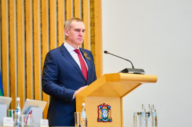 Губернатор Руслан Кухарук представил депутатам Югры отчет о результатах деятельности правительства региона за 2024 год