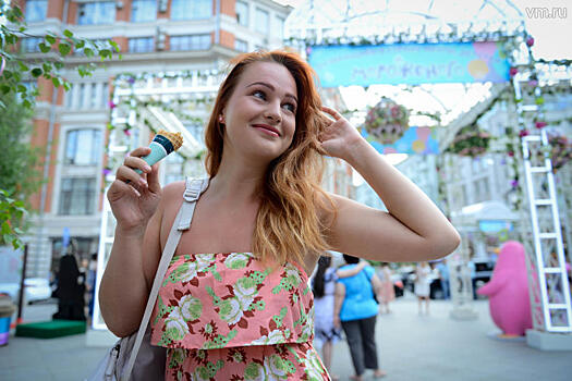На фестивале «Лакомка» в парке «Сокольники» гости смогут попробовать алкогольное и черное мороженое