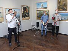 Сразу две персональные выставки открылись в Союзе художников во Владивостоке