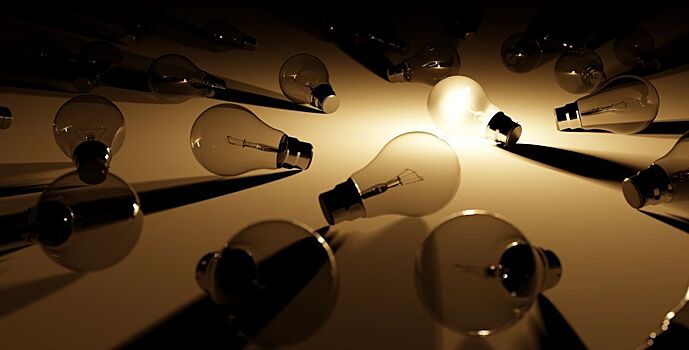 Несколько улиц в трех районах Ростова остались без света из-за аварий