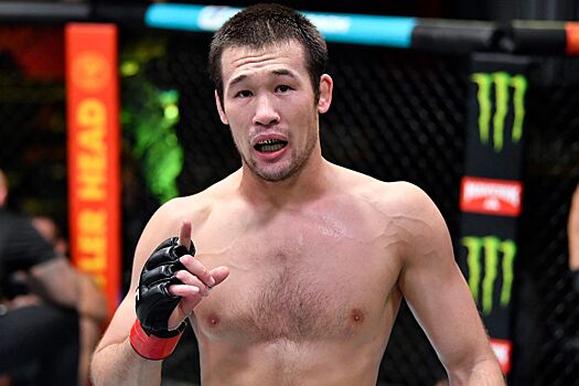 Бёрнс назвал Рахмонова будущим полусреднего дивизиона в UFC