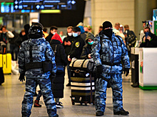 В московских аэропортах задержали рейсы из-за угрозы взрыва