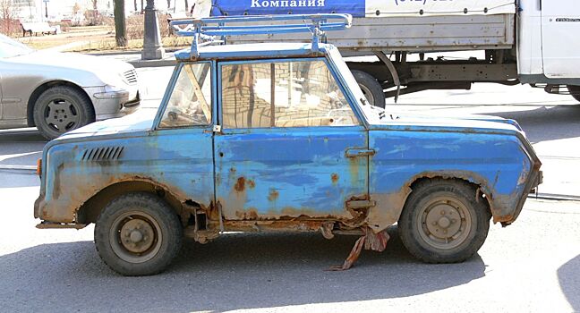 Как законным путем присвоить брошенный во дворе автомобиль?