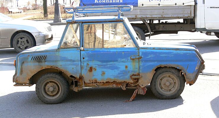 Эвакуация брошенных автомобилей: со двора, со стоянки, закон