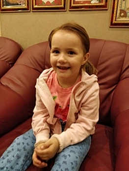 5-летней костромичке нужна помощь земляков в борьбе с онкологией