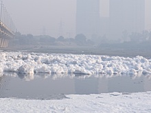 Times of India: Ядовитая пена покрыла самый крупный приток Ганга в столице Индии