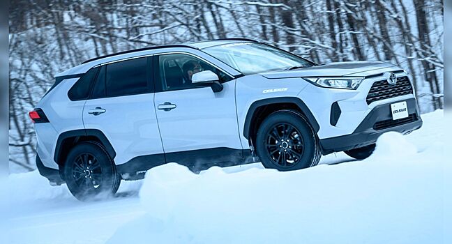 Новый Toyota RAV4 пользуется невероятным спросом