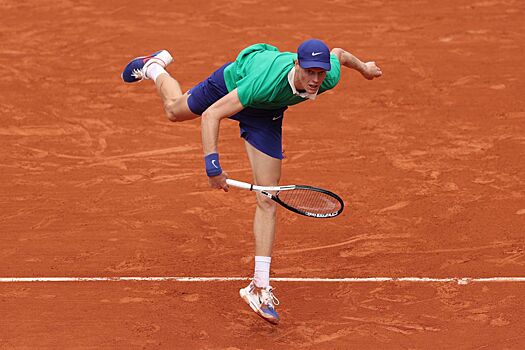 Даррен Кэхилл рассказал, подачу какого теннисиста скопировал Янник Синнер