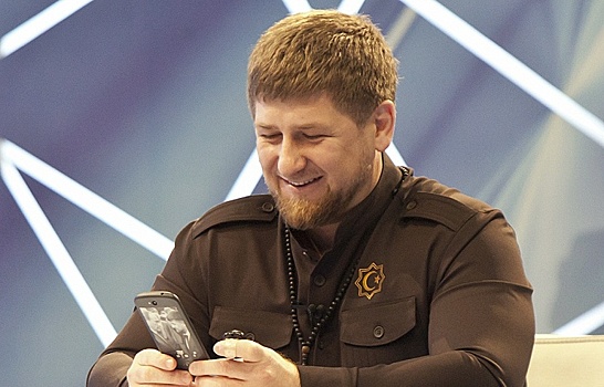 Кадыров назвал шуткой публикацию фото с Касьяновым "под прицелом"