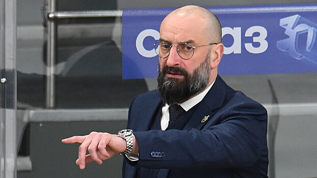 В «Северстали» объяснили, почему контракт с тренером Козыревым был продлен на один сезон
