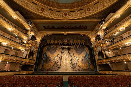 Мариинский театр возвращает на сцену оперу Сергея Прокофьева «Любовь к трем апельсинам»