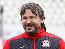 "Амкар" в Хабаровске обыграл "СКА", испортив дебют Сергея Передни