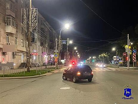 В Самаре под колеса Lada Kalina попал пешеход