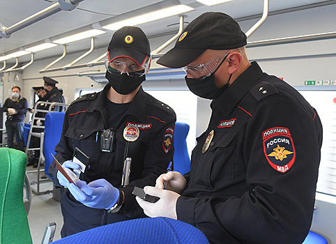 Контроль за соблюден­ием масочно-перчаточ­ного режима усилят в транспорте Москвы