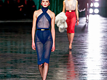 Новая коллекция Saint Laurent 2024: ещё больше голого тела и хрупкости