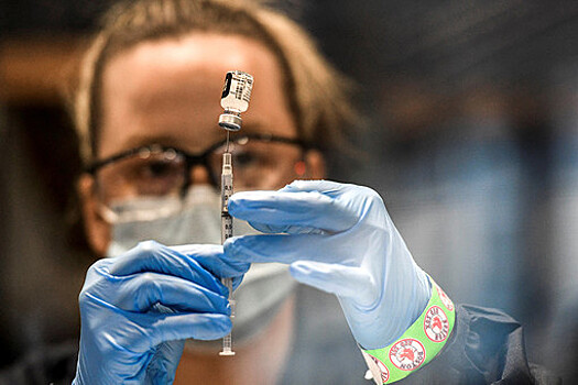 В Испании восемь человек по ошибке получили шесть доз вакцины от коронавируса
