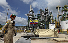 СМИ: Эквадор прекращает экспорт нефти