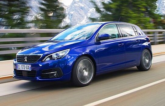 Модели Peugeot 308 и 508 покинули российский авторынок