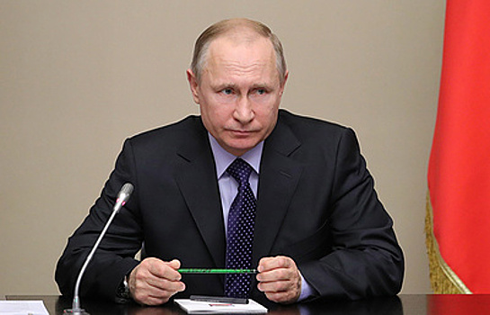 Путин поздравил лауреатов премии в области единоборств "Золотой пояс"