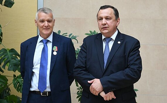 Экс-гендиректор "Газпром межрегионгаз Казань" Ханбиков останется в компании