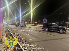 Массовое ДТП с пассажирским автобусом и 7 машинами произошло на Коммунальном мосту Новосибирска