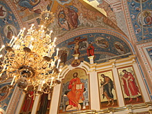 Настоятеля храма обвинили в растлении 53 подростков