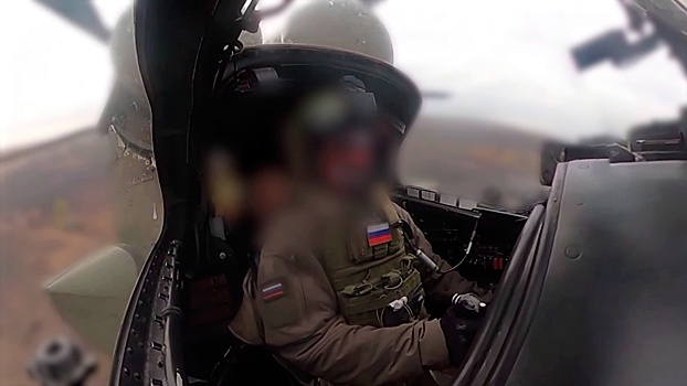 Экипаж Ми-35М сжег украинскую бронетехнику в зоне спецоперации