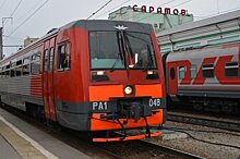 От Саратова до Александрова Гая начал ходить пригородный поезд