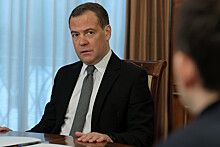Медведев: пандемия оживила идею о четырехдневной рабочей неделе