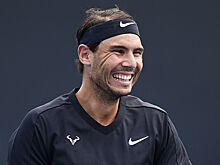 Рафаэль Надаль выиграл гонку у Уилла Смита на электрических катерах
