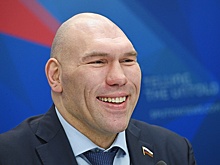 Какими вопросами засыпали Валуева брестские подростки