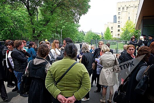 Пожар в "Детском мире" Тбилиси: торговцы назвали вероятных виновников