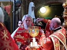 В РПЦ назвали цель выпуска вина для господ