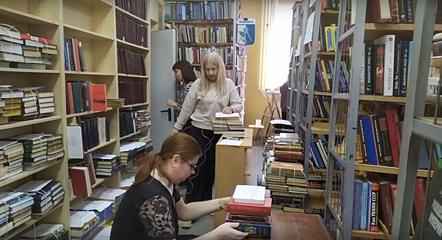 Писатель проведет лекцию в библиотеке №136