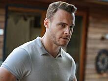 Актер Керем Бюрсин из «Постучись в мою дверь» представил новую возлюбленную