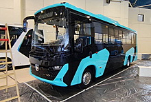 КамАЗ показал автобус Vega и светодиодные отечественные фары